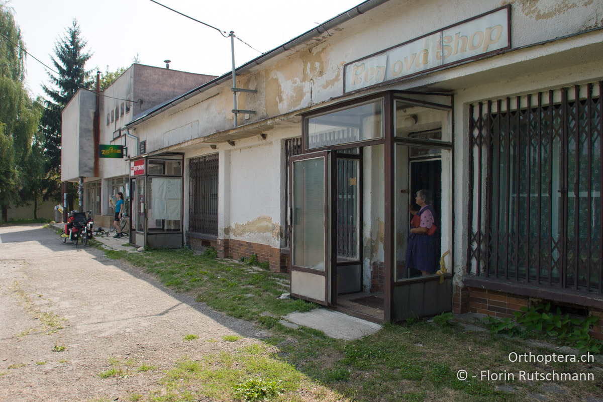 19.07.2007 Unterwegs Richtung ukrainische Grenze suchen wir Schatten und Erfrischung bei jeder Möglichkeit. Slowakei