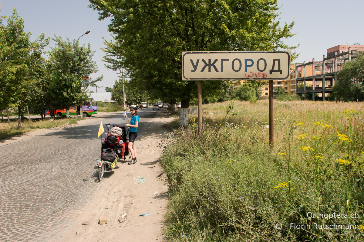 20.07.2007 Einfahrt nach Uzhorod, die Hauptstadt der Oblast Transkarpatien. Ukraine