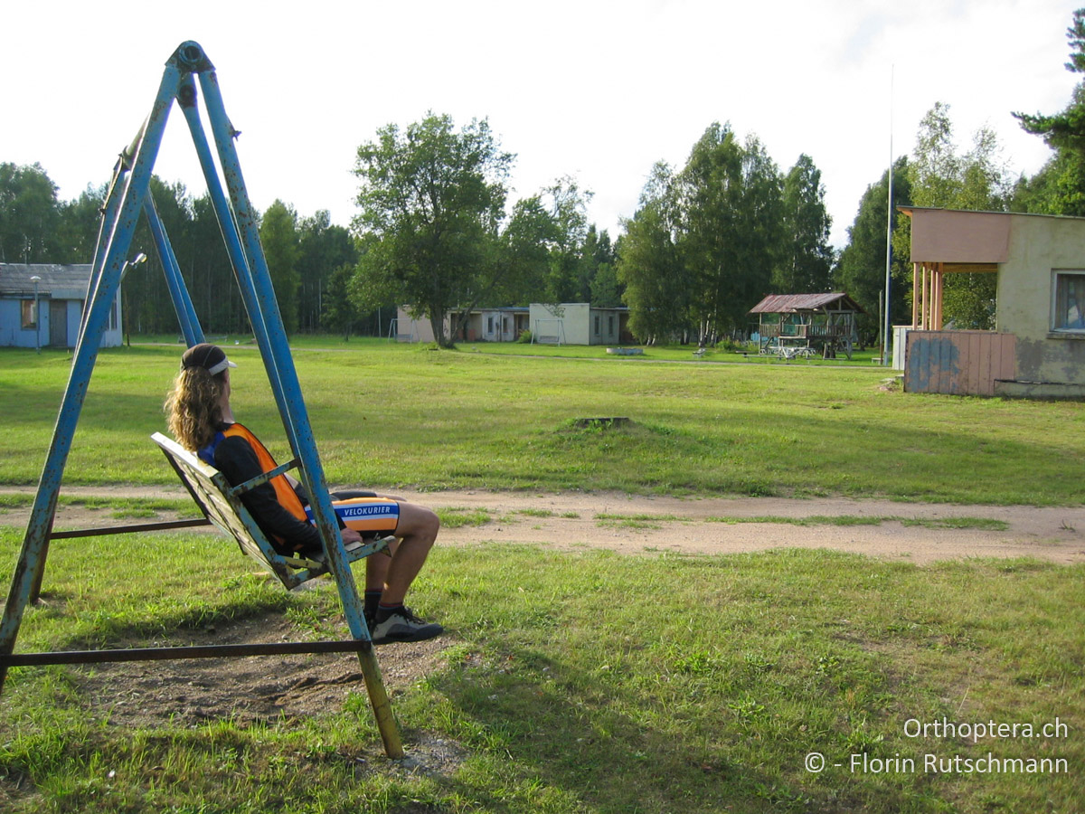 27.08.2004 Südöstlich von Liepāja bei Bārta finden wir einen zerfallenen Campingplatz nach unserem Geschmack. Lettland
